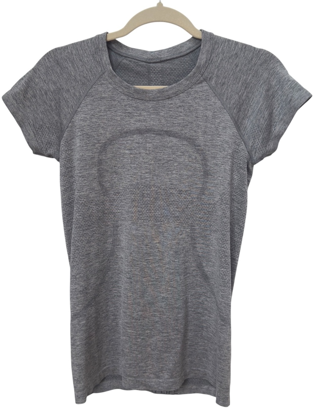 Lululemon Swiftly Tech 2.0 Short Sleeve Gray Lightweight Workout T-Shirt. 8.
